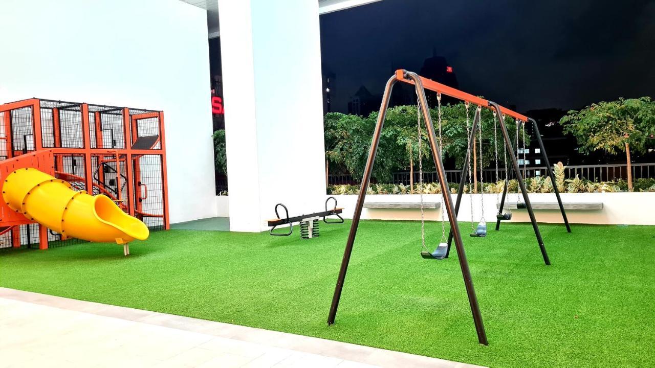 Chambers Serviced Suites Klcc By Cozy Stay Kuala Lumpur Exterior photo